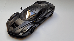 Ferrari LaFerrari - Burago Signature Séries - 1/18 - Réf : BU 16901 BK