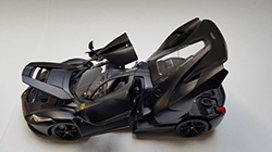 Ferrari LaFerrari - Burago Signature Séries - 1/18 - Réf : BU 16901 BK