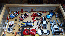Le garage et ses voitures